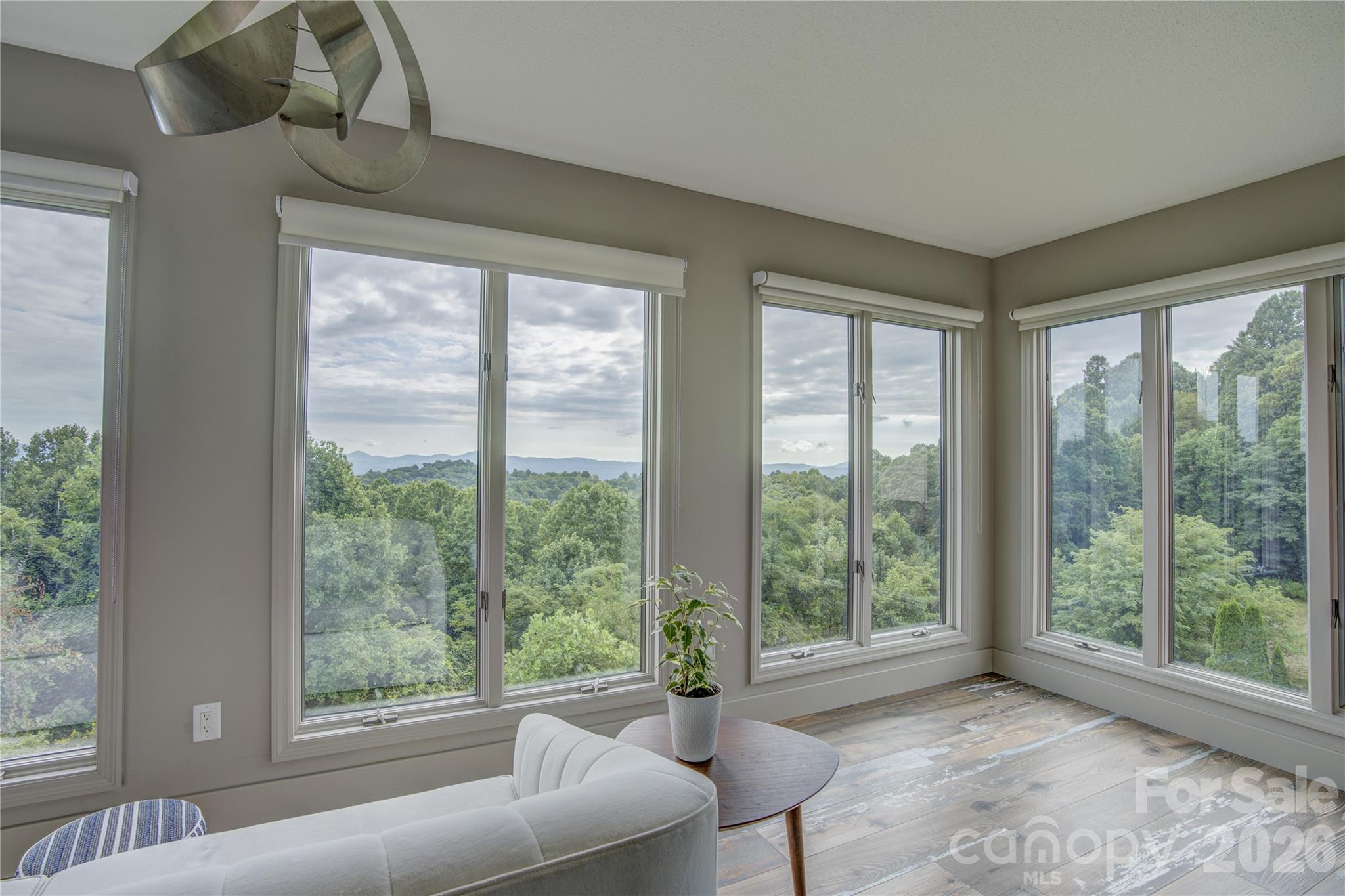 Fleetwood Plaza - Residential