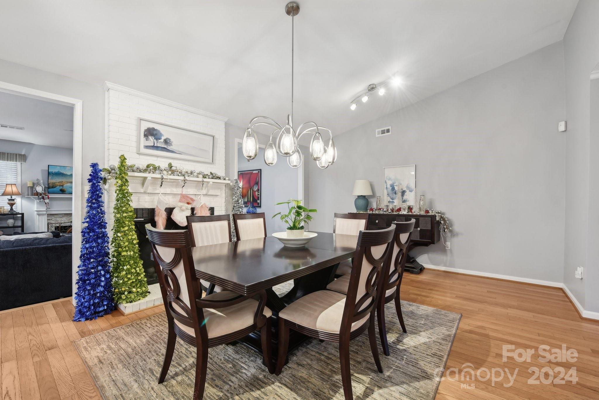 Raeburn - Residential