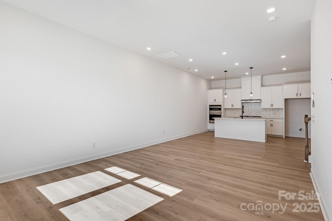 The Ridge at Sugar Creek - Residential