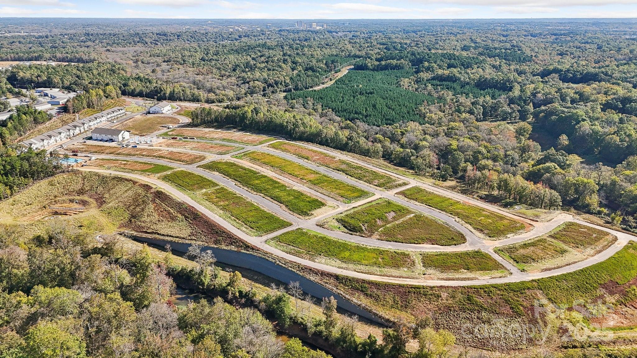 The Ridge at Sugar Creek - Residential