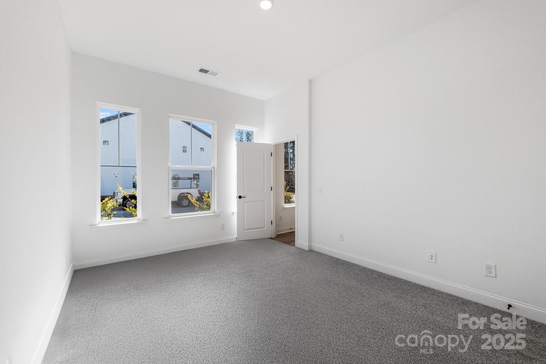 The Ridge at Sugar Creek - Residential