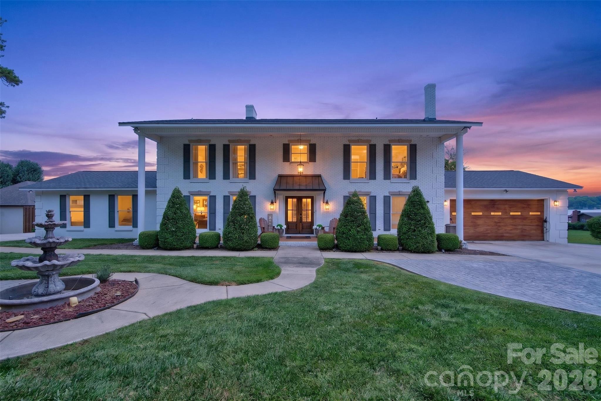 615 Kenway Loop