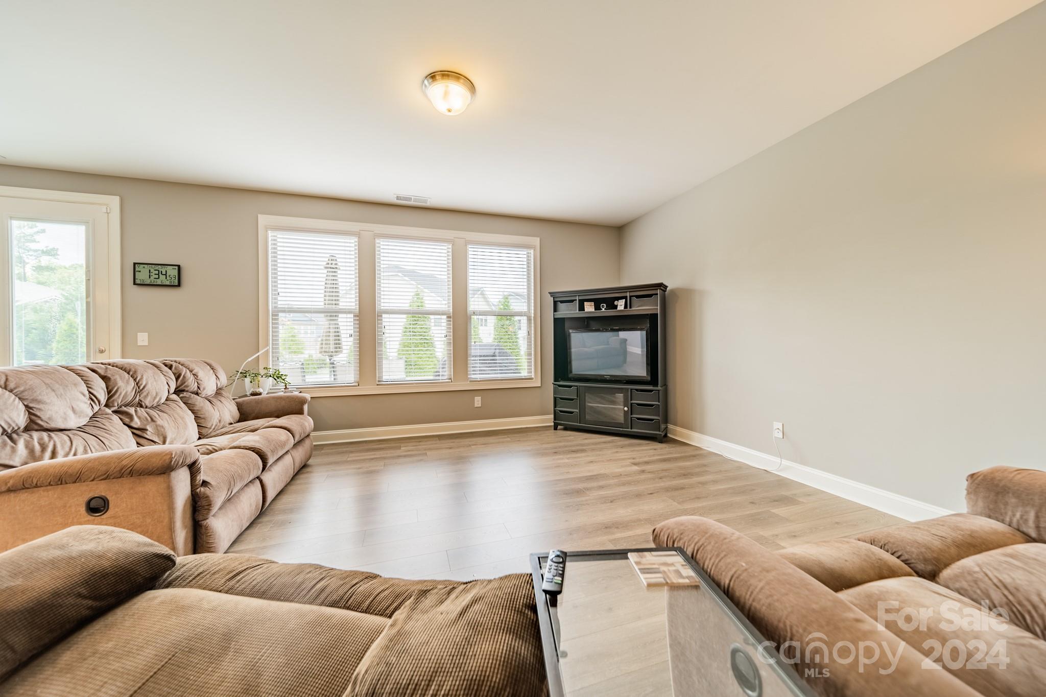 The Preserve At Riverchase - Residential