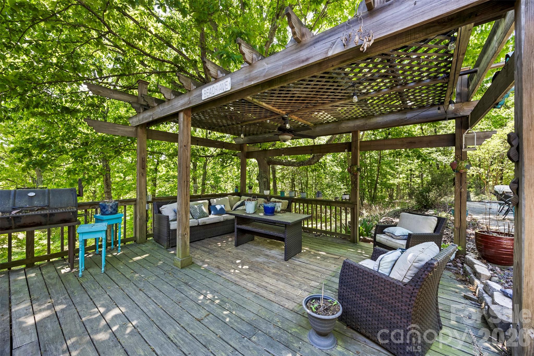 Chestnut Oaks - Residential