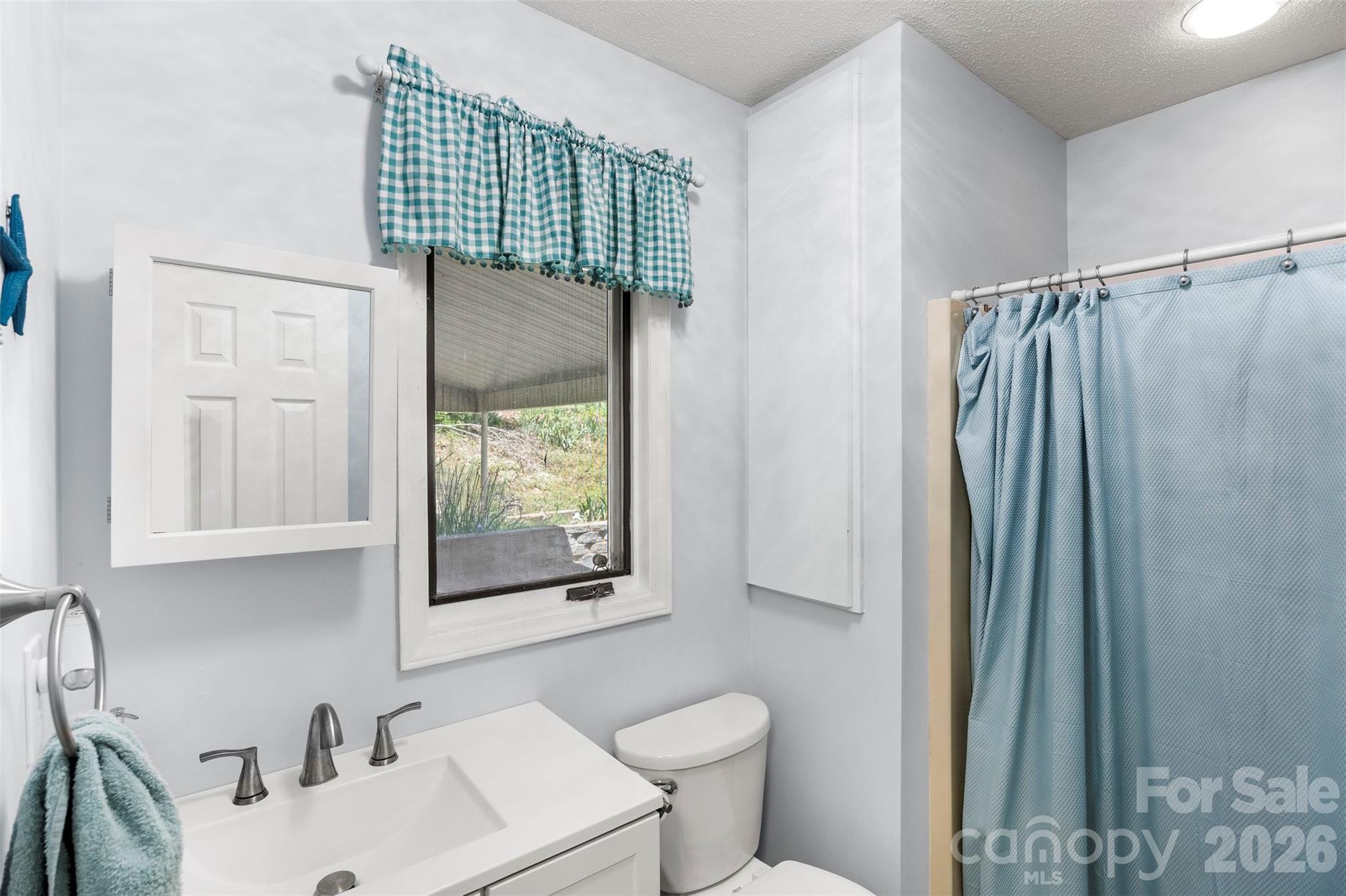 Chestnut Oaks - Residential