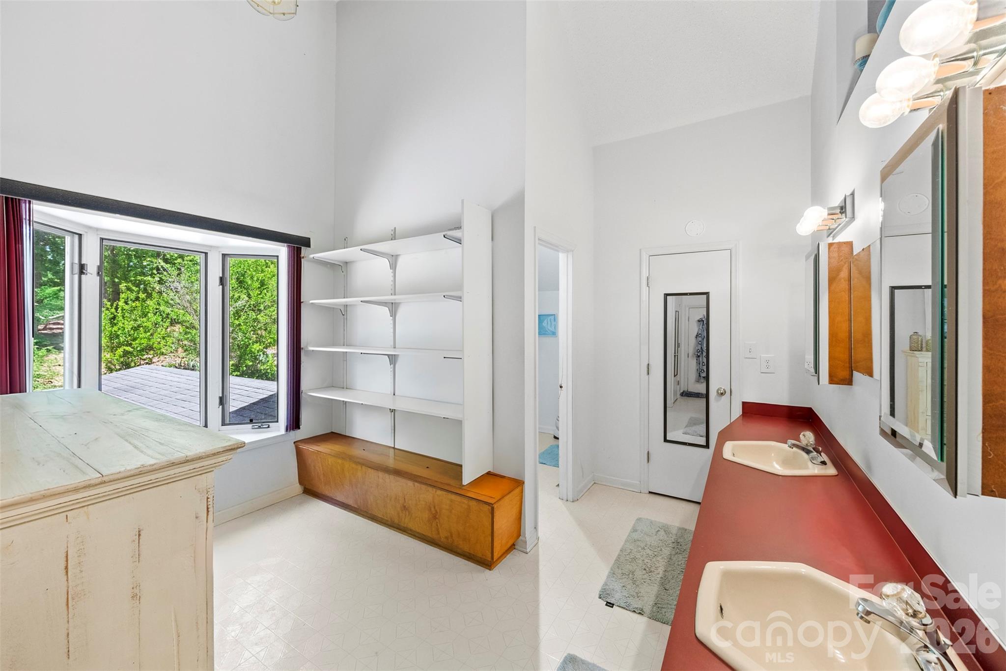 Chestnut Oaks - Residential