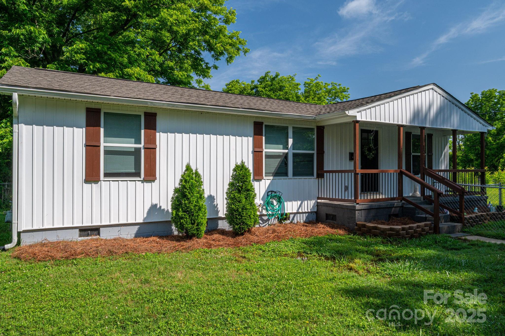1212 Frank Extension