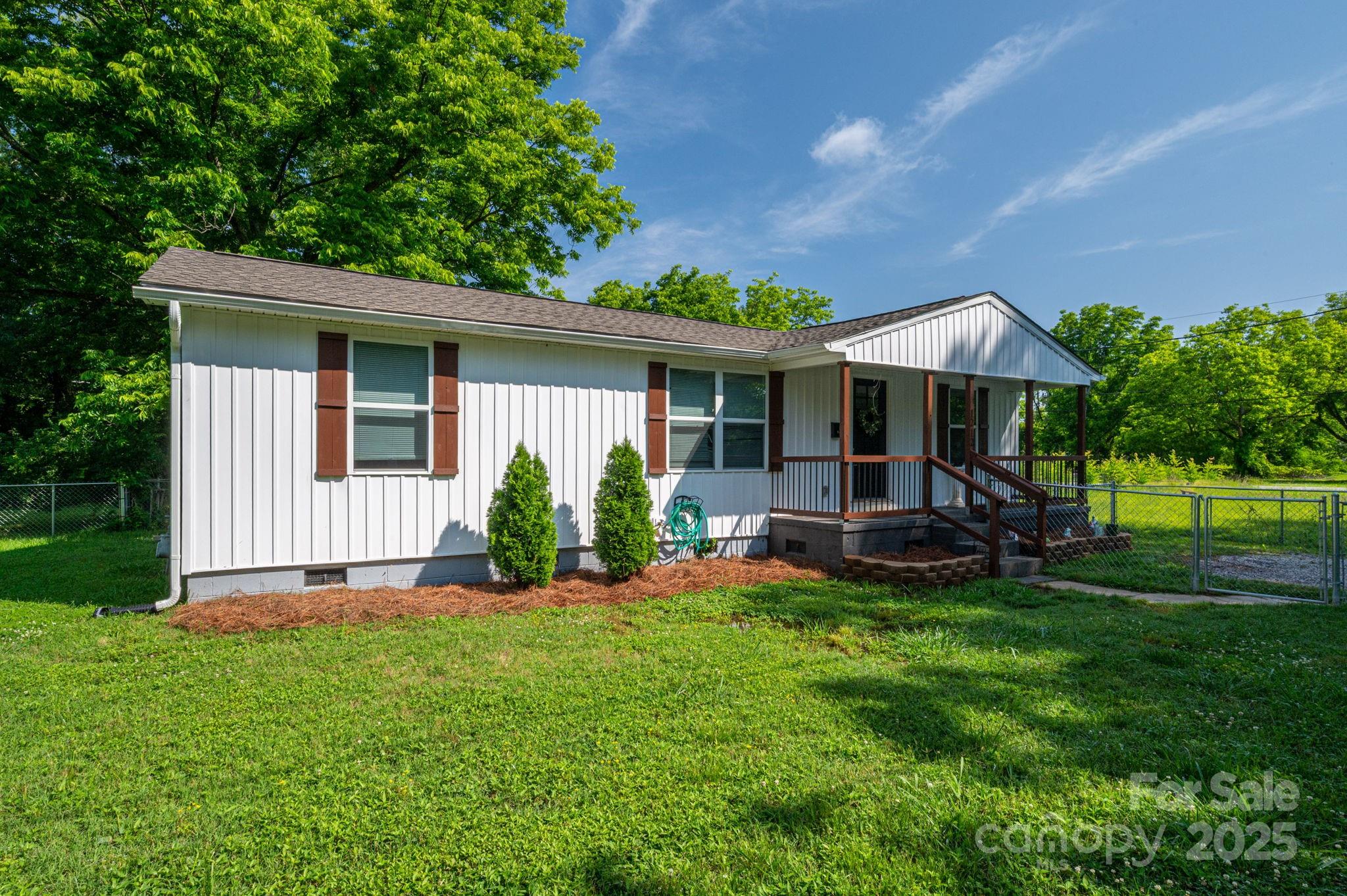 1212 Frank Extension