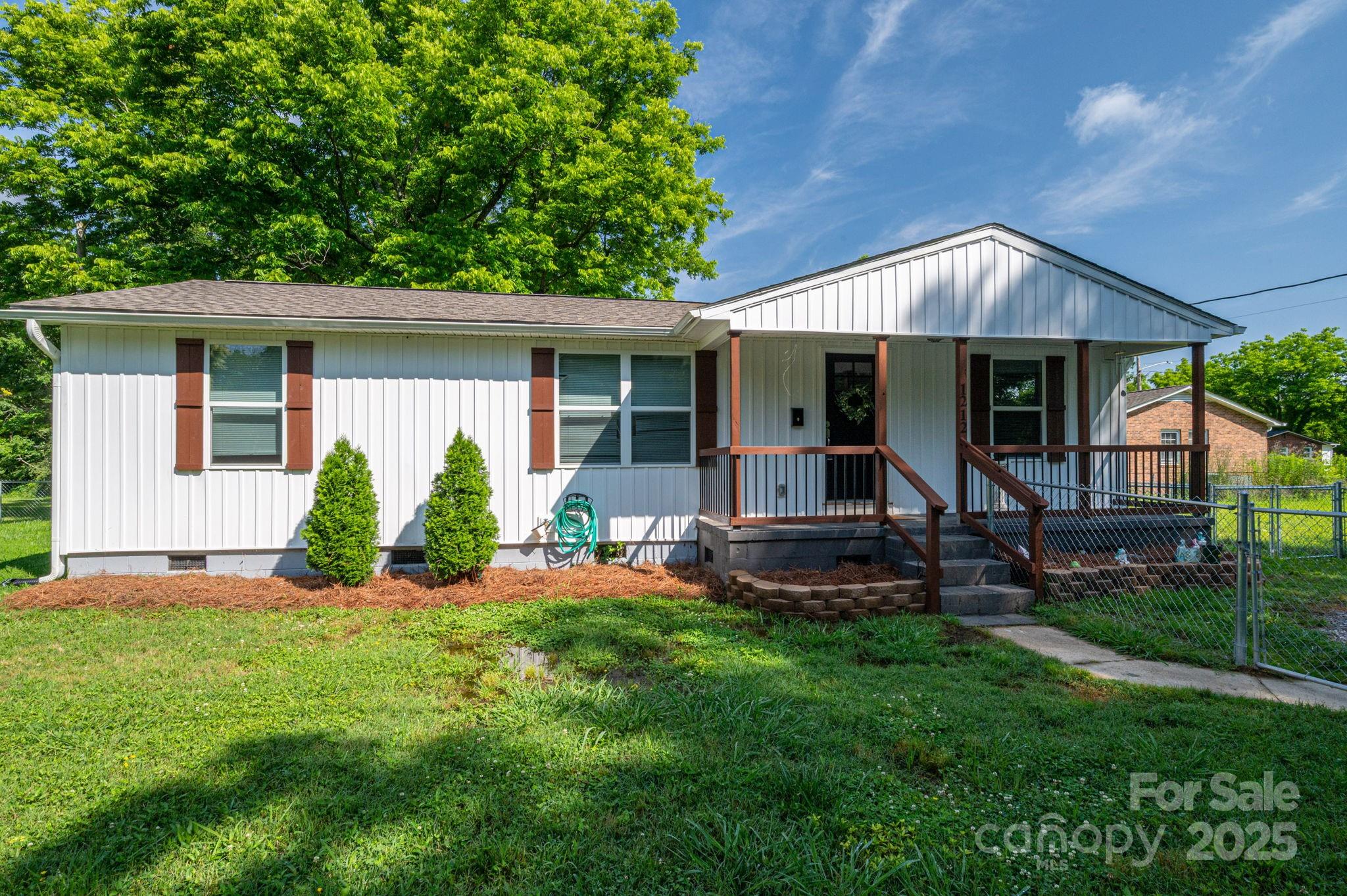 1212 Frank Extension