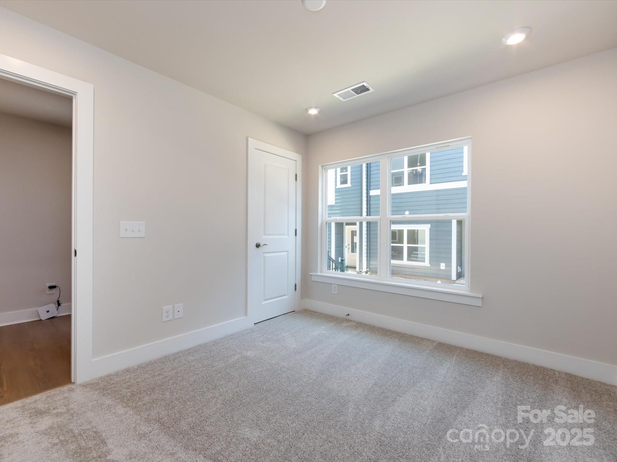 7008 Impulse Court