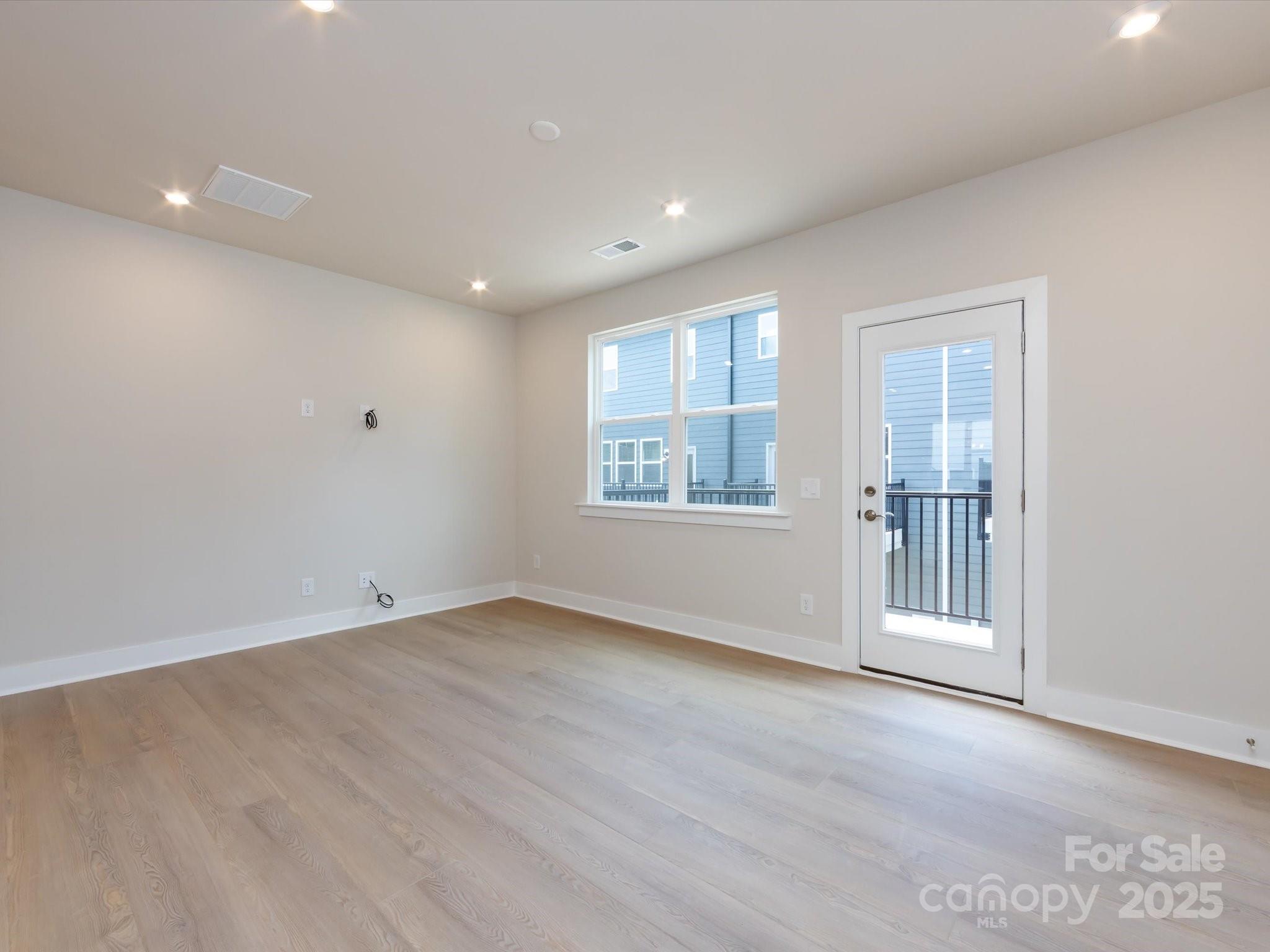 7008 Impulse Court