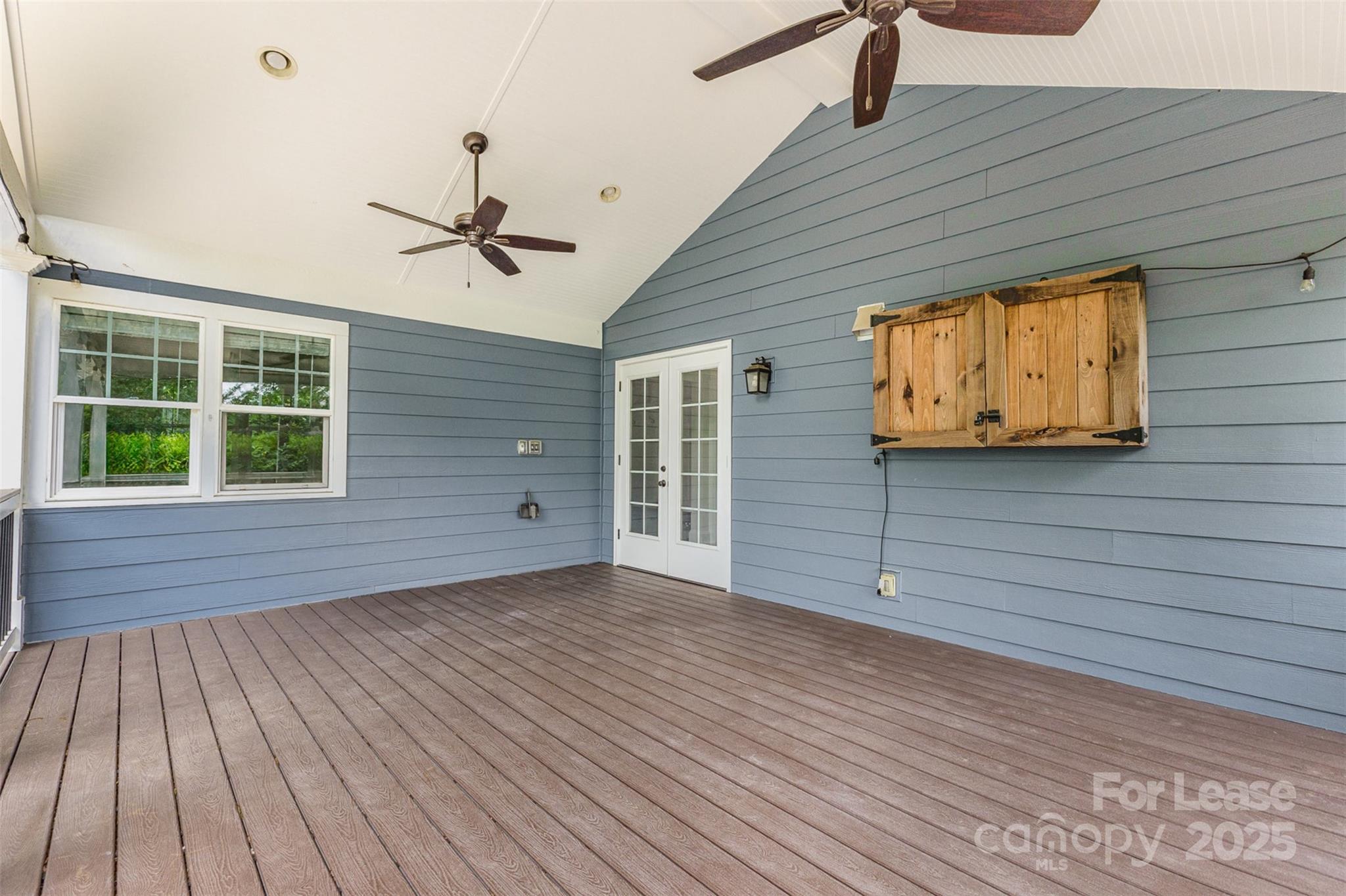 Chantilly - Residential Lease