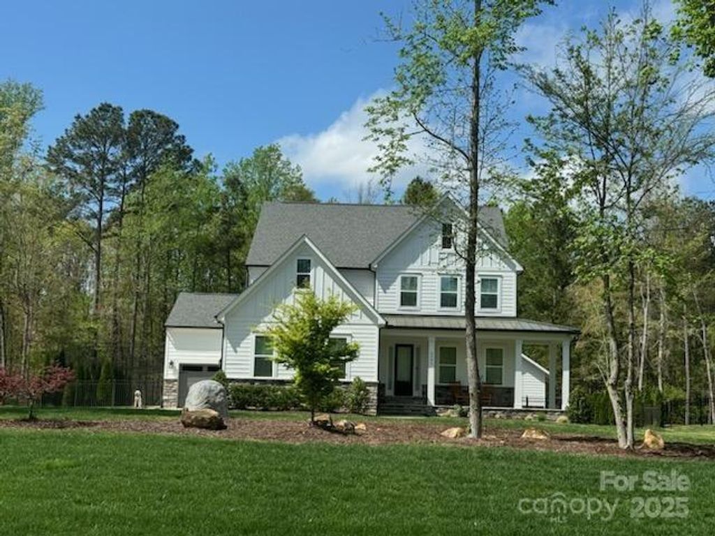 listing image 0