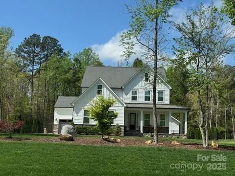 6006 Waxhaw Crossing Drive Waxhaw NC 28173