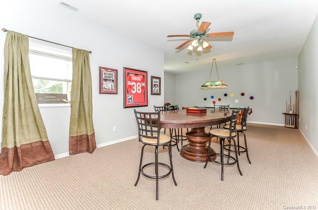 The Pines - Residential