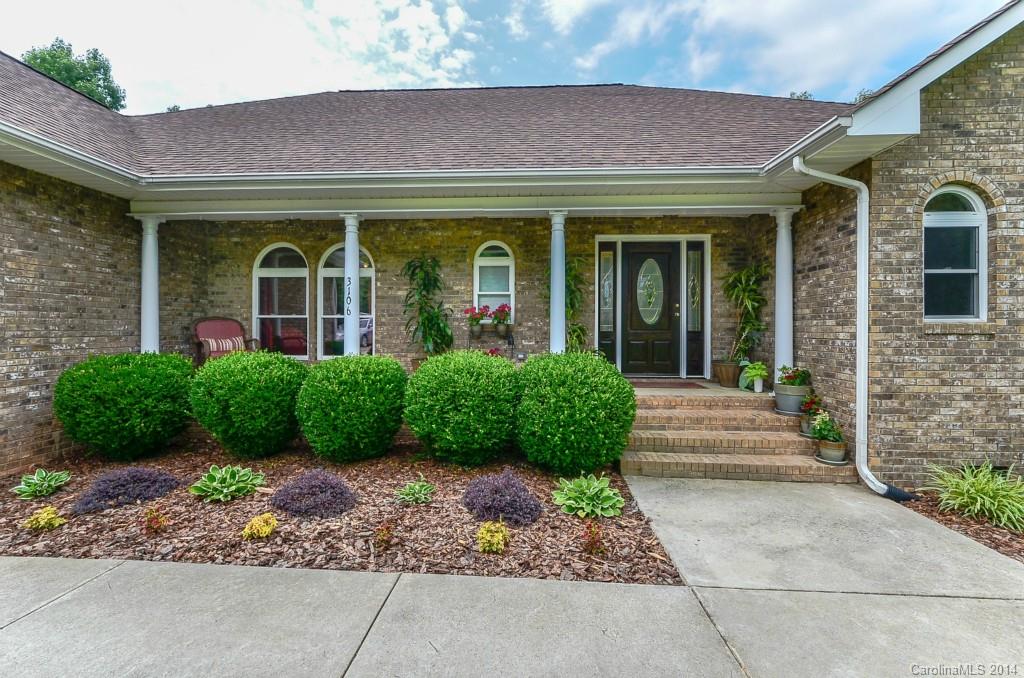 The Pines - Residential