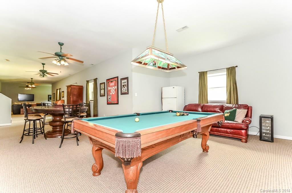 The Pines - Residential