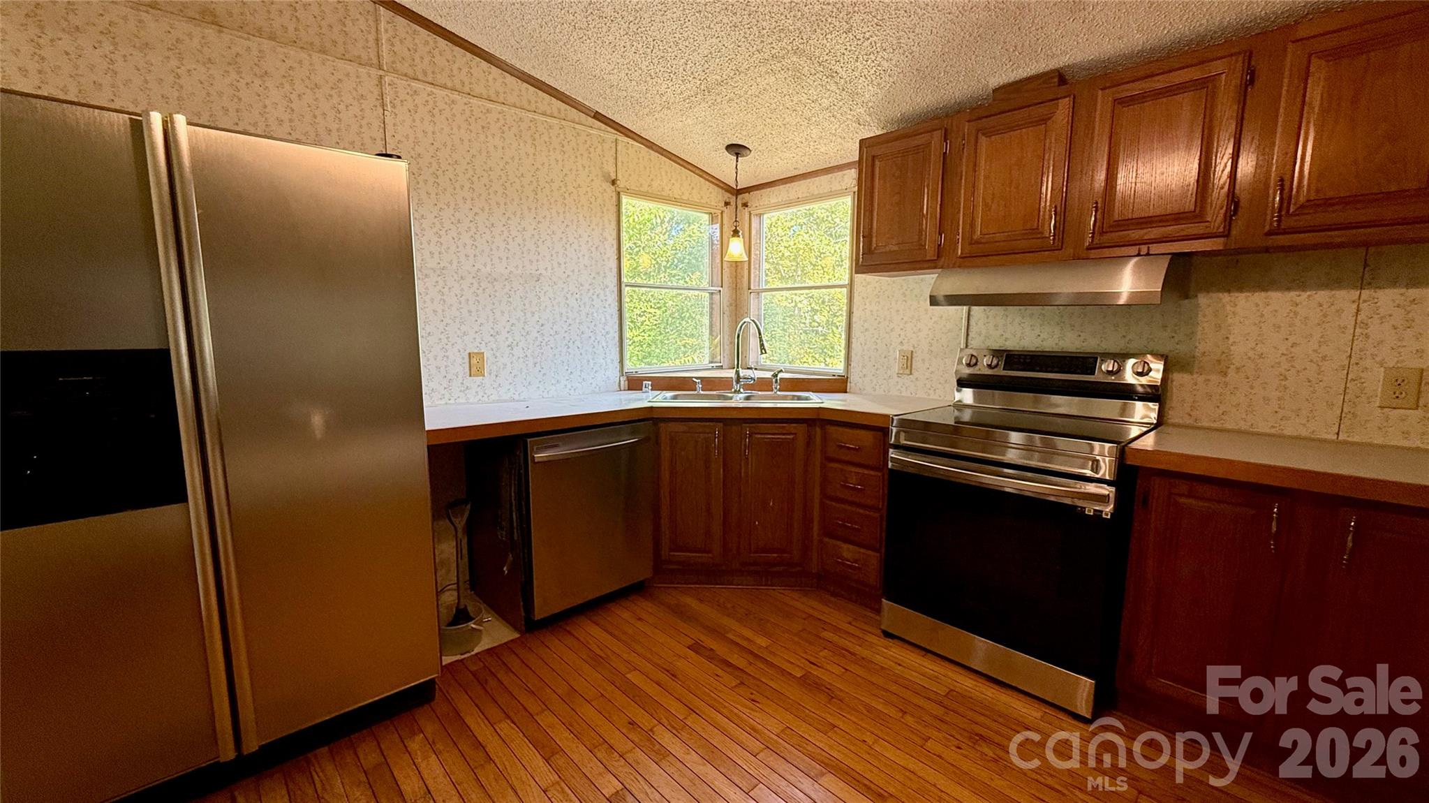 898 Rock Creek Road