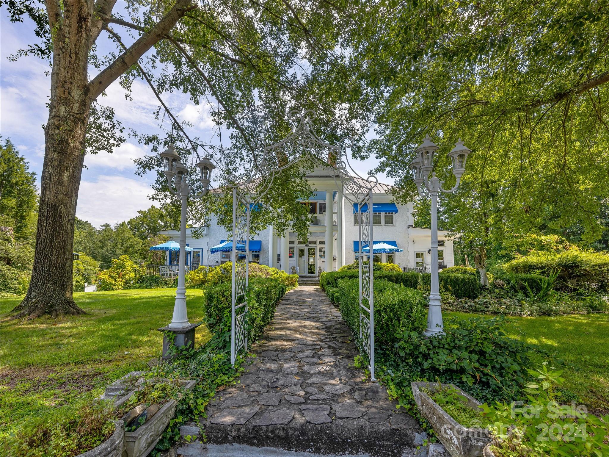 315 E Main Street