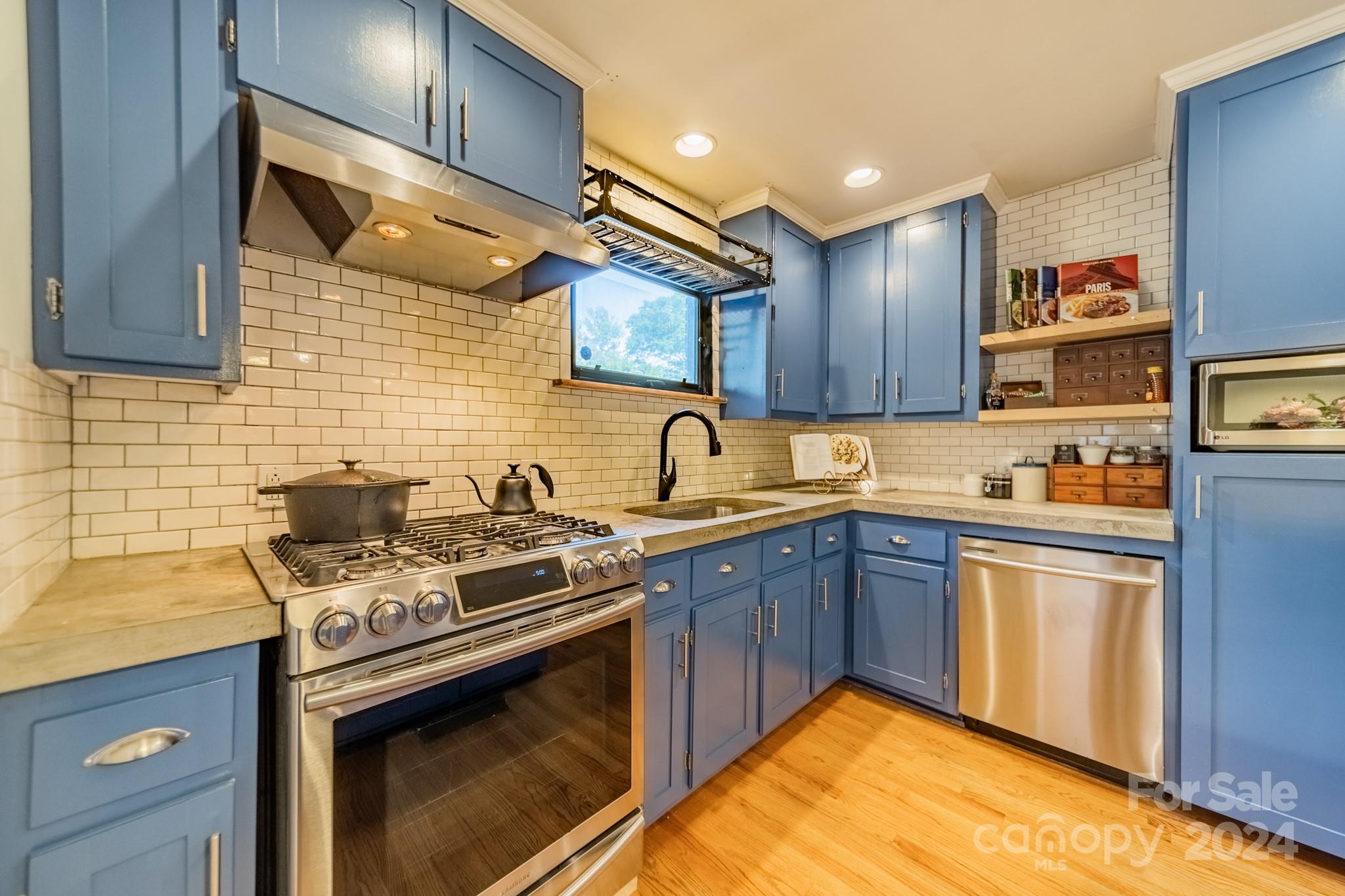 Collins Park - Residential