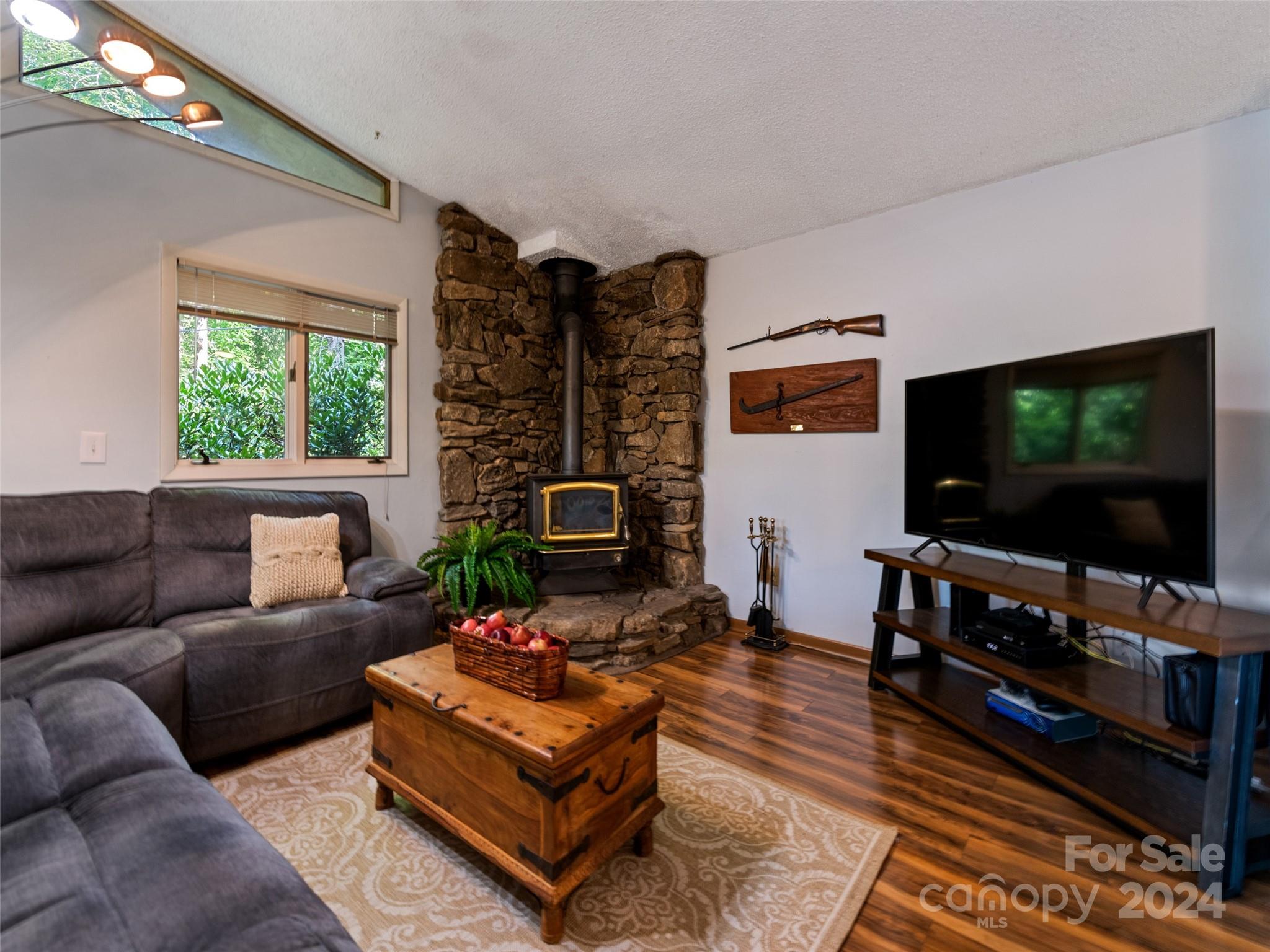 Thomas Park - Residential