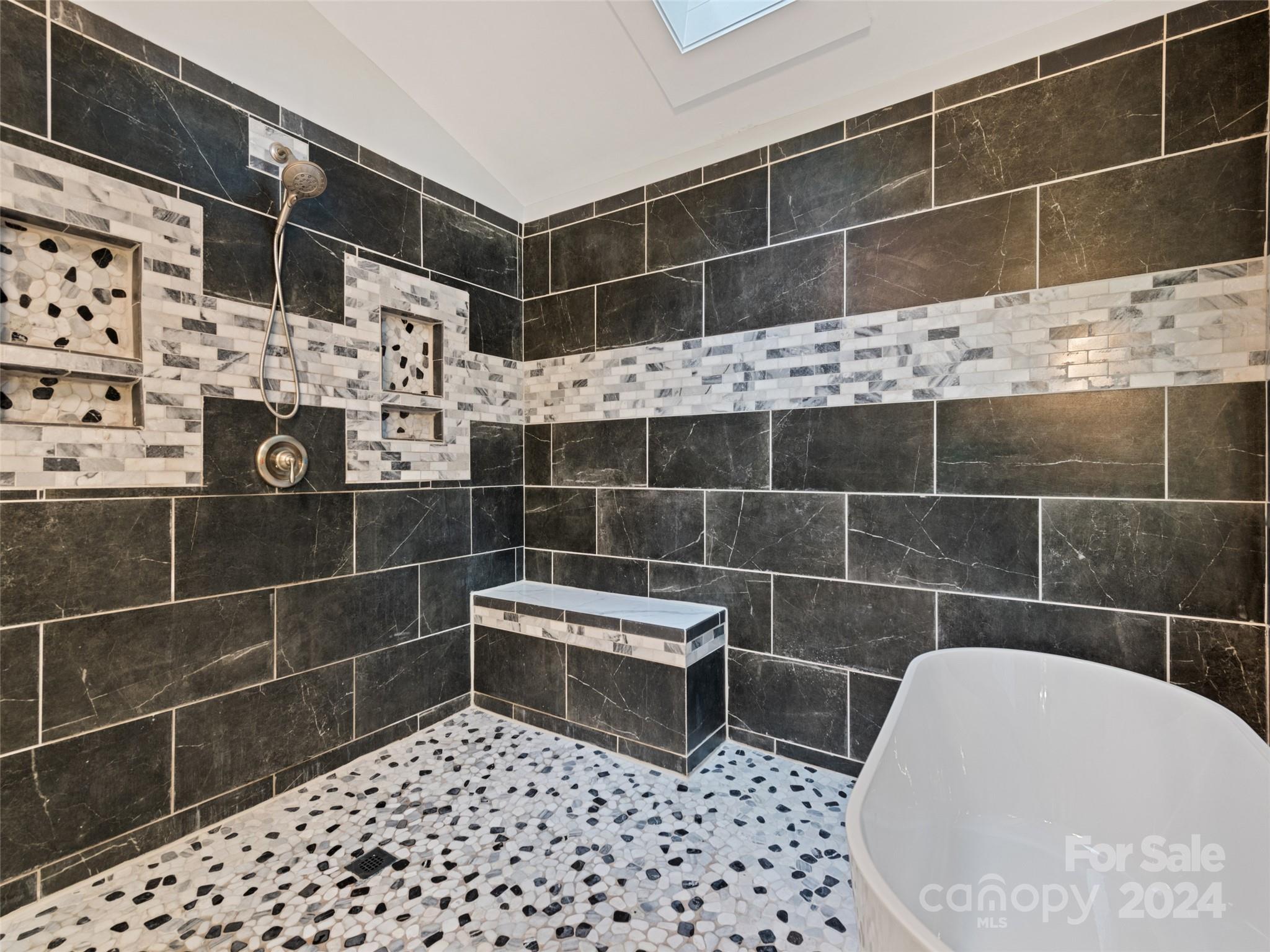 Thomas Park - Residential