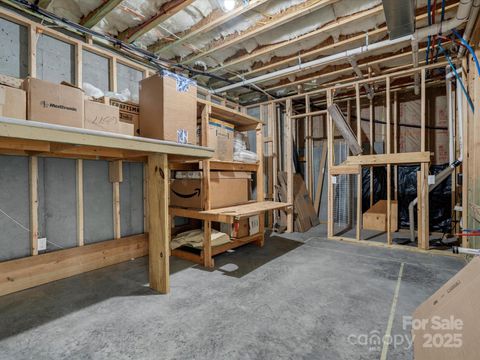 listing image 44