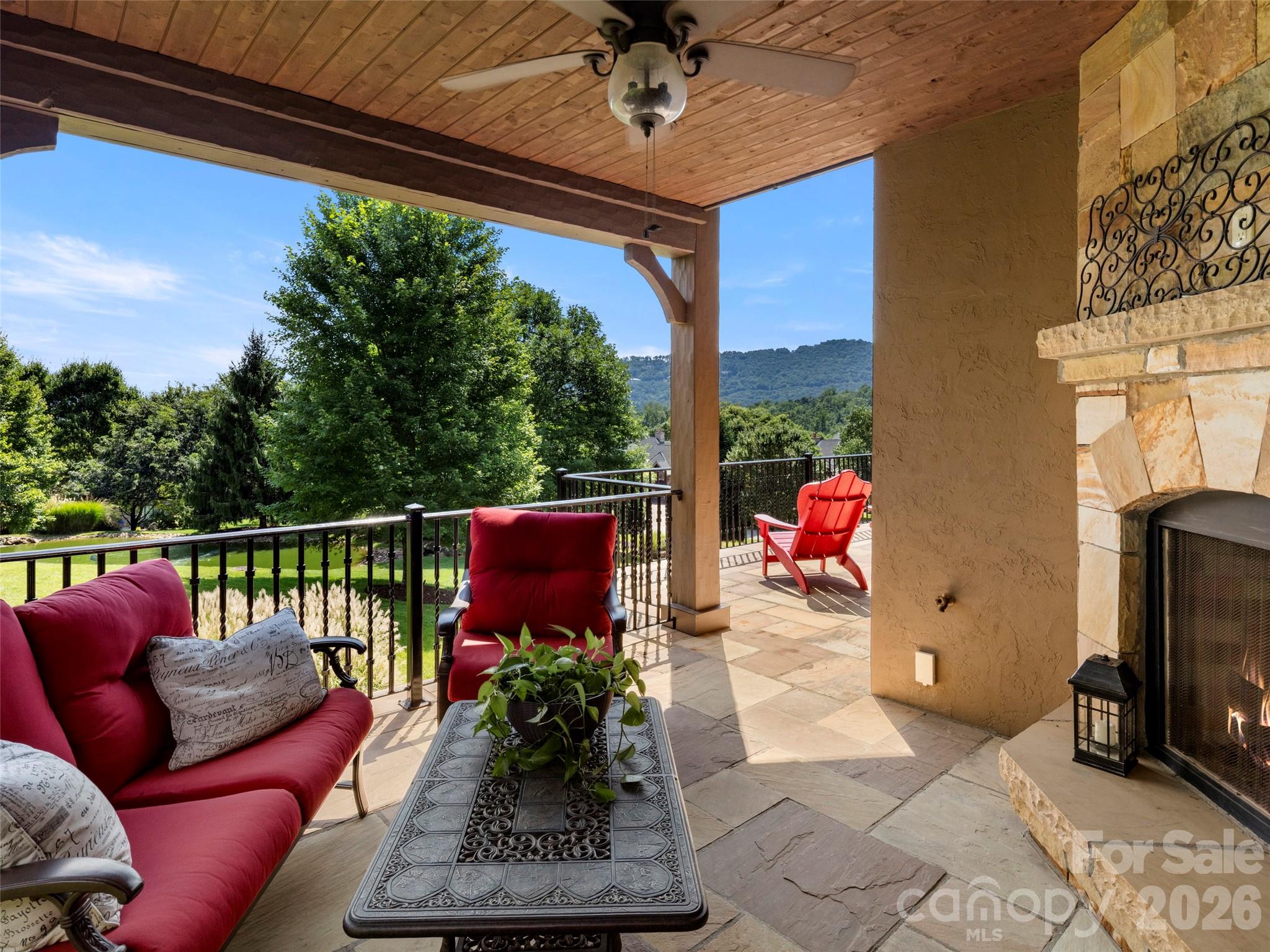 The Cliffs at Walnut Cove - Residential