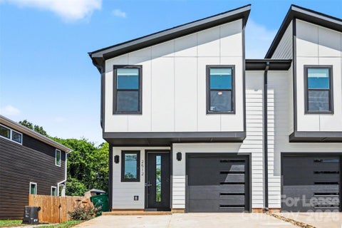 Photo of 2512 Elmin Street, Charlotte, NC 28208 (MLS # 4423234)