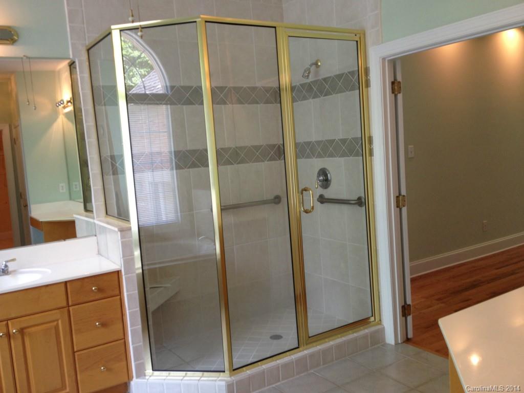 Tega Cay - Residential