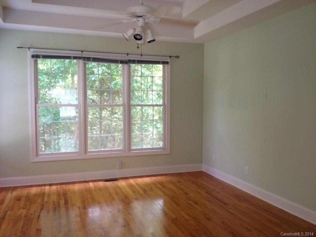 Tega Cay - Residential