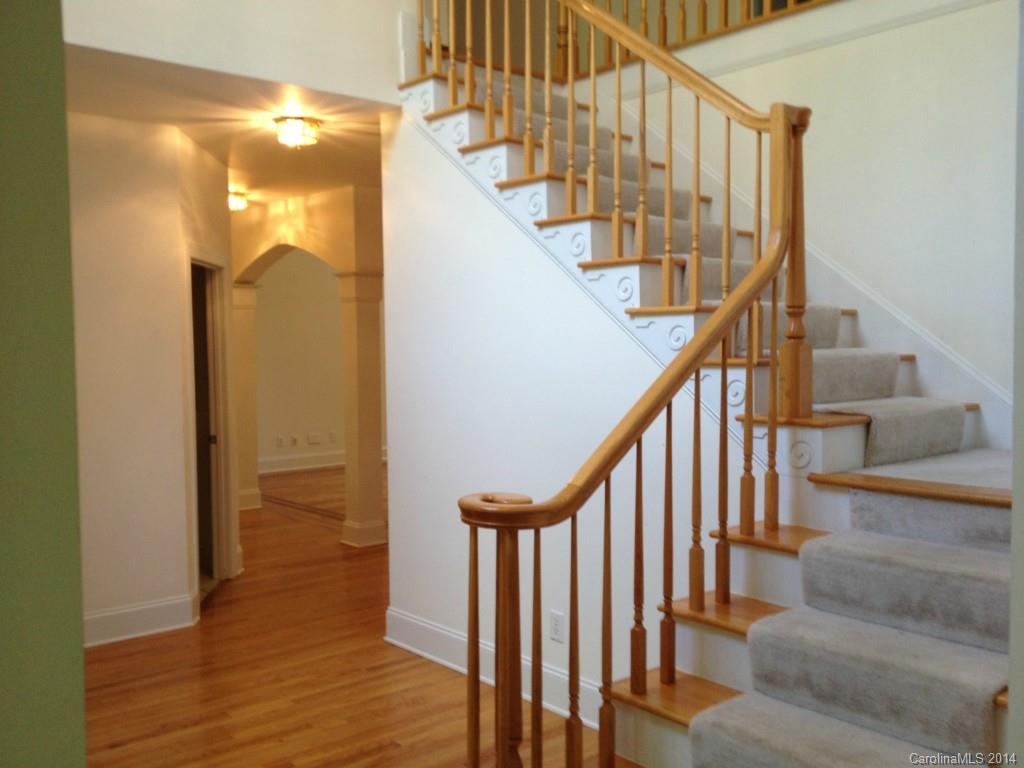 Tega Cay - Residential