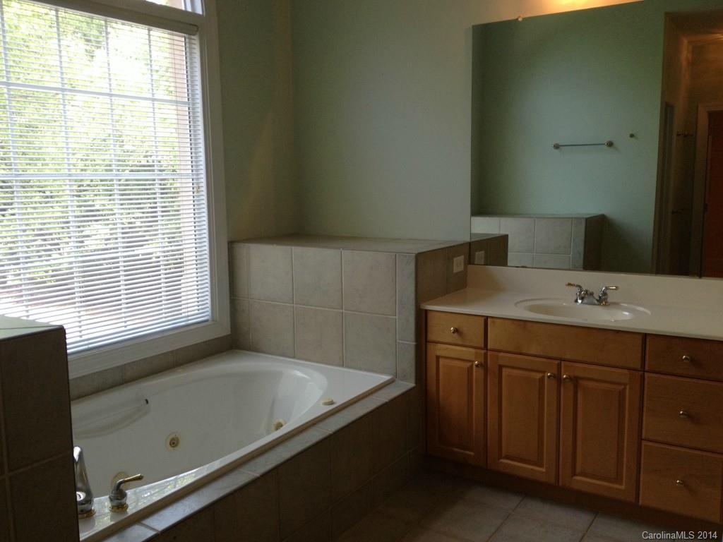 Tega Cay - Residential