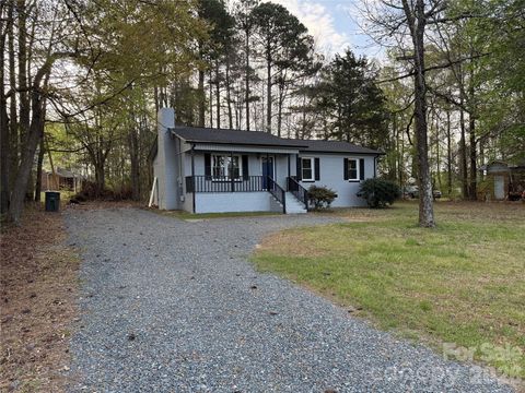 Photo of 203 Anson High School Road, Wadesboro, NC 28170 (MLS # 4385869)