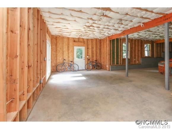 Oak Hollow - Residential