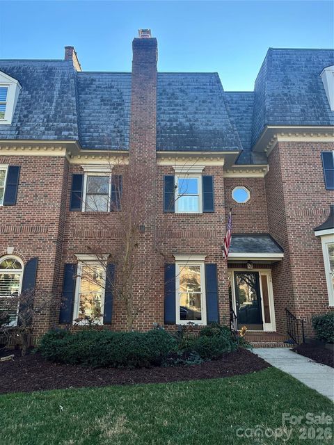 236 Perrin Place Charlotte NC 28207