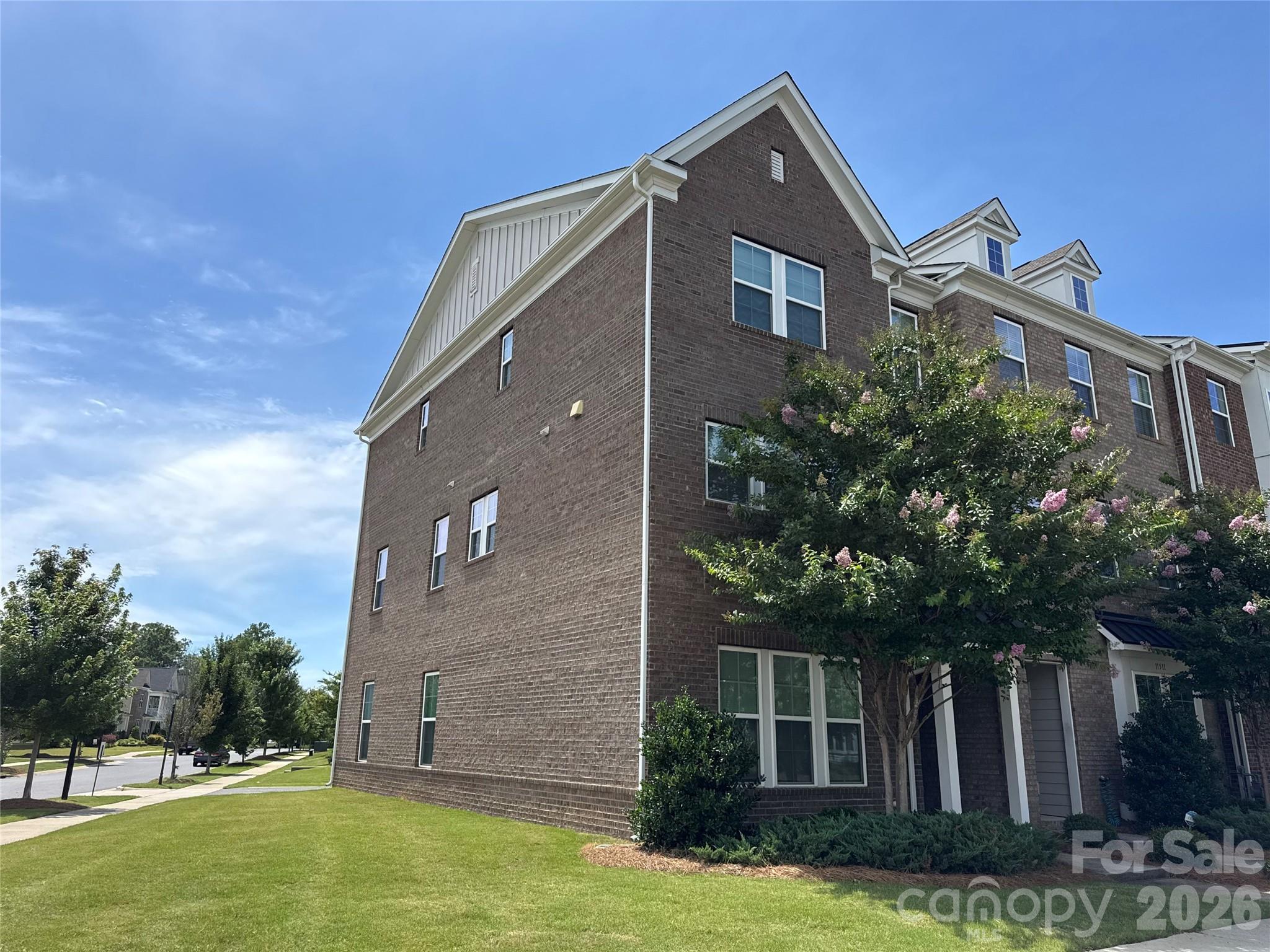 11507 Red Rust Lane
