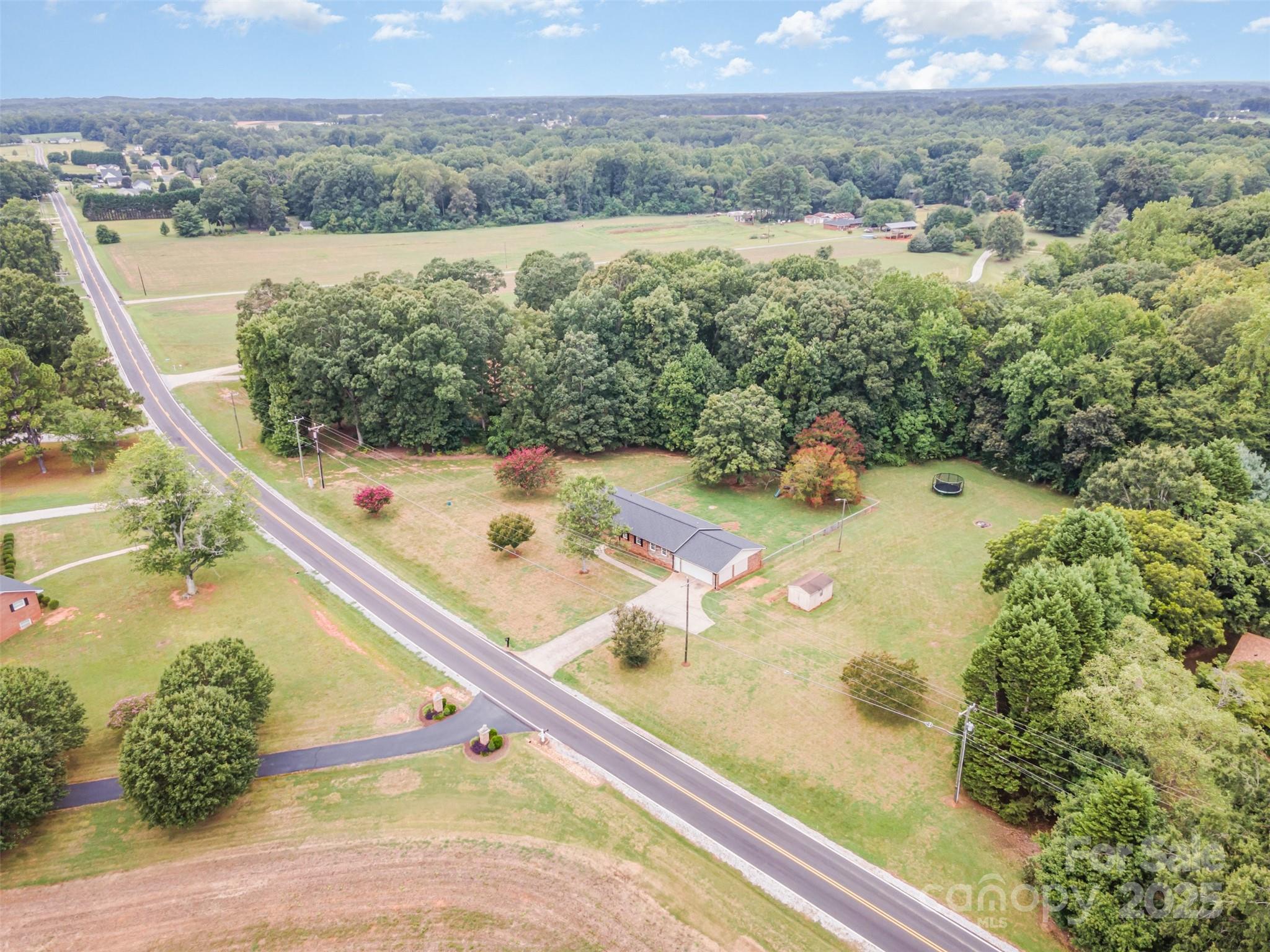 2570 Lipe Road