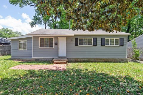2409 Thornton Road Charlotte NC 28208