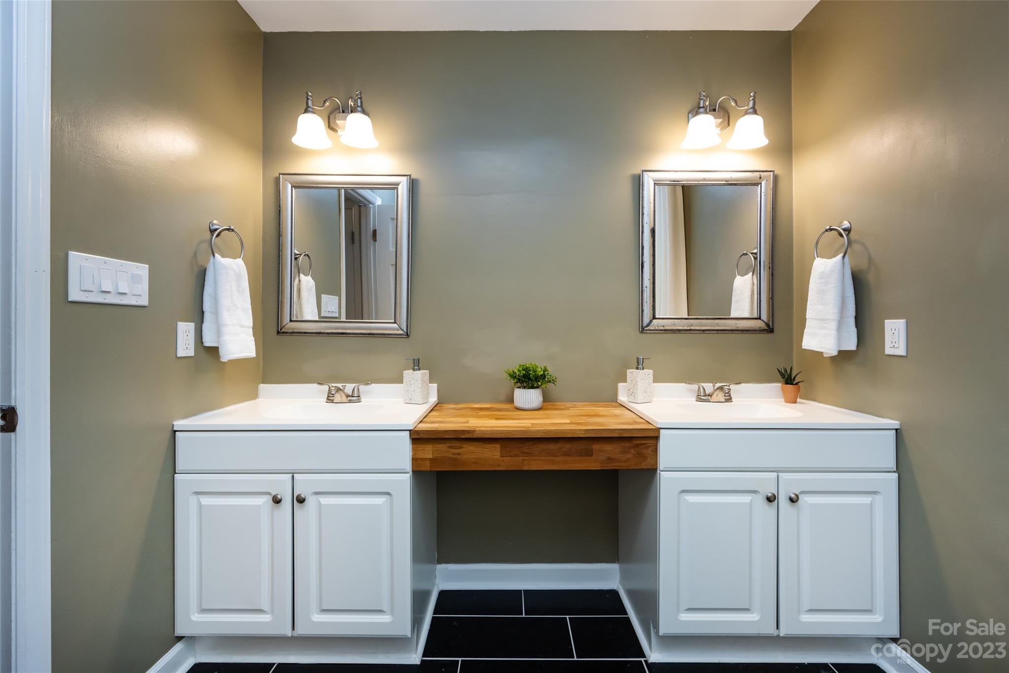 Shamrock Hills - Residential