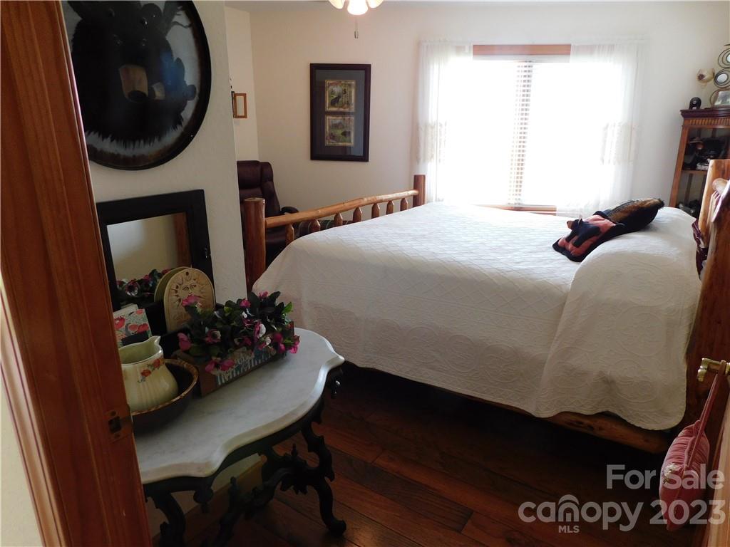 Apple Tree Ridge - Residential