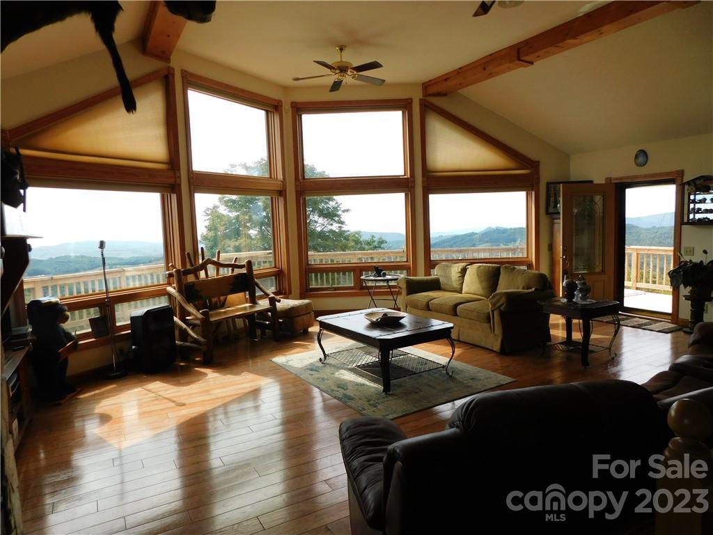 Apple Tree Ridge - Residential