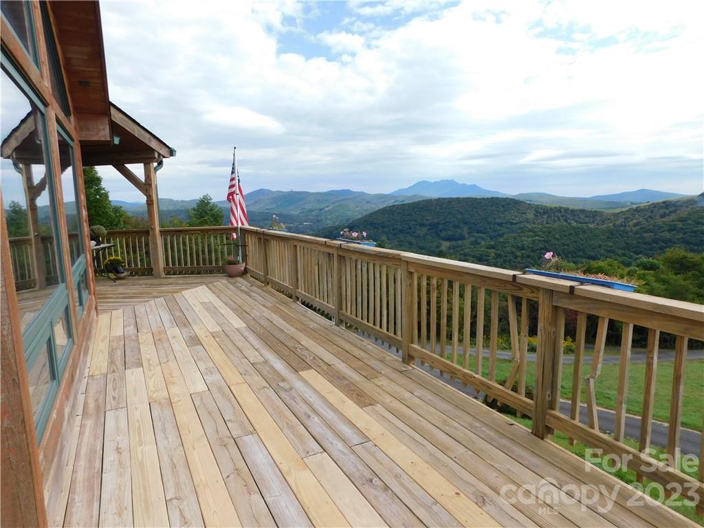 Apple Tree Ridge - Residential