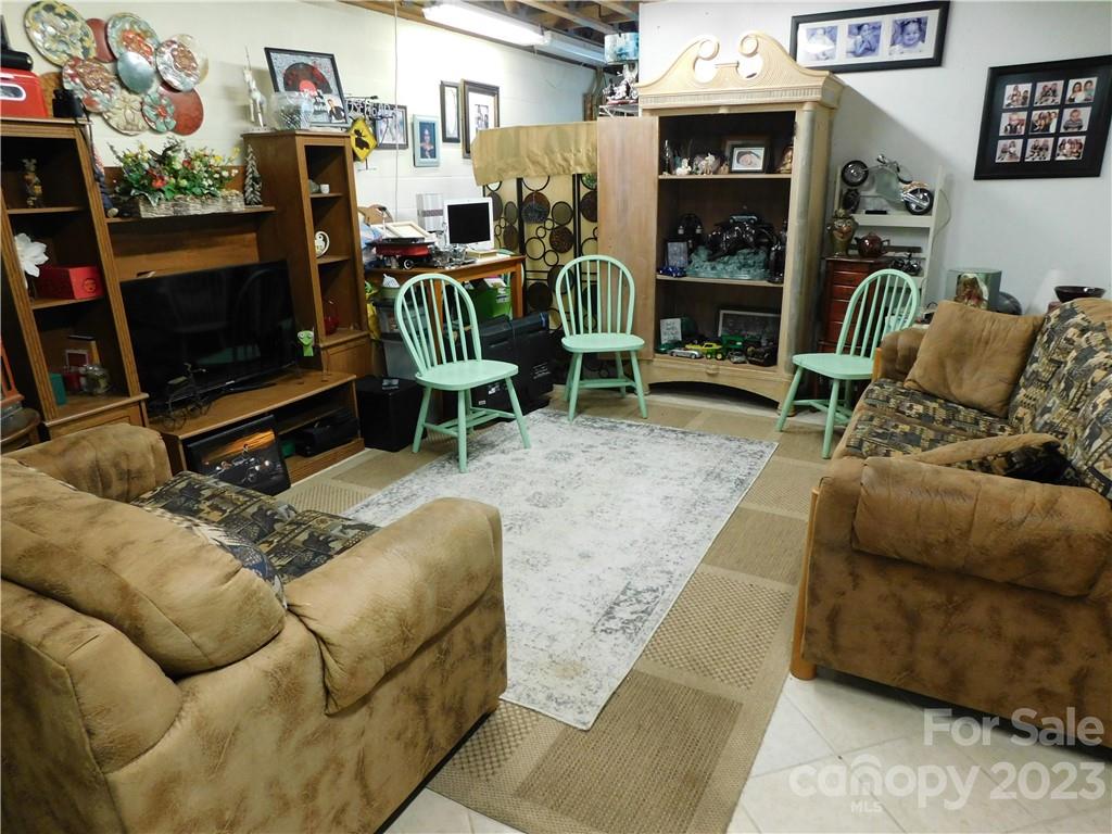 Apple Tree Ridge - Residential