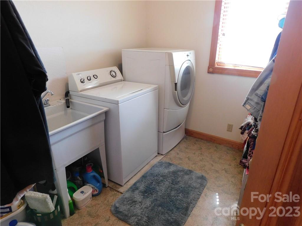 Apple Tree Ridge - Residential