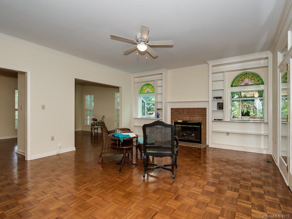 Hampton Oaks - Residential