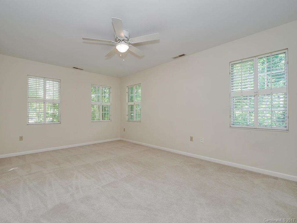 Hampton Oaks - Residential