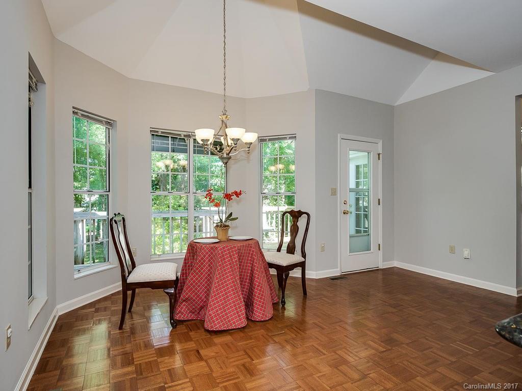 Hampton Oaks - Residential