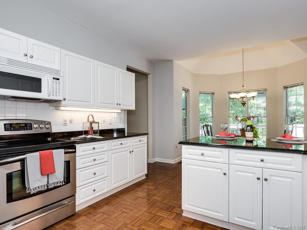 Hampton Oaks - Residential