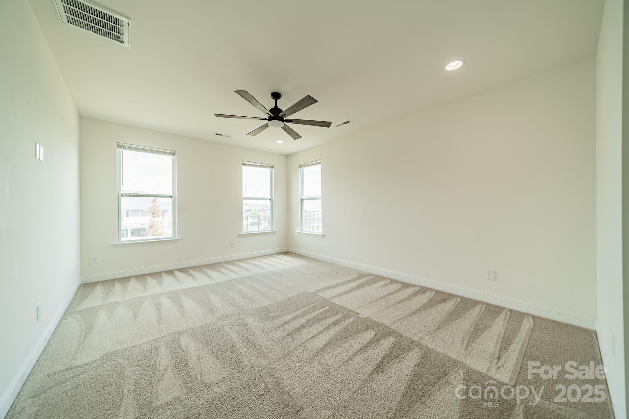 Paddlers Cove - Residential